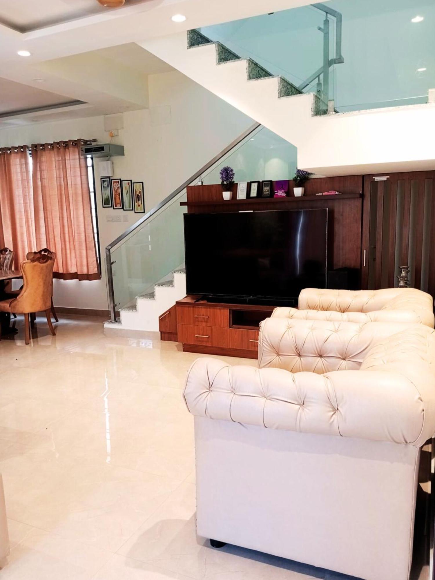 Private Villa With Swimming Pool Chennai Exterior foto